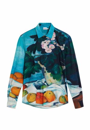 Košeľa s dlhými rukávmi na gombíky, ktorá má na modrom pozadí farebnú potlač zátišia s výraznými pomarančmi a ružovými kvetmi.