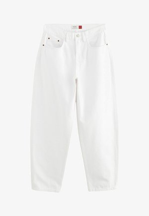 Vita denimbyxor med avslappnad passform, fem fickor och guldfärgade nitar. Har en knapp- och dragkedjestängning, samt bälteshällor i midjan.