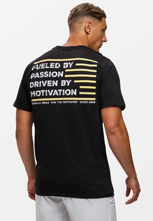 KYLE - T-shirt imprimé - black