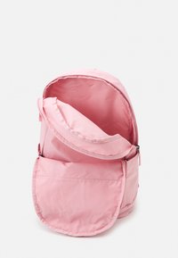 Nike Sportswear UNISEX - Mochila - pink glaze/white