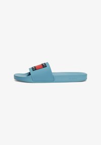 Unselected, skyscrape blue