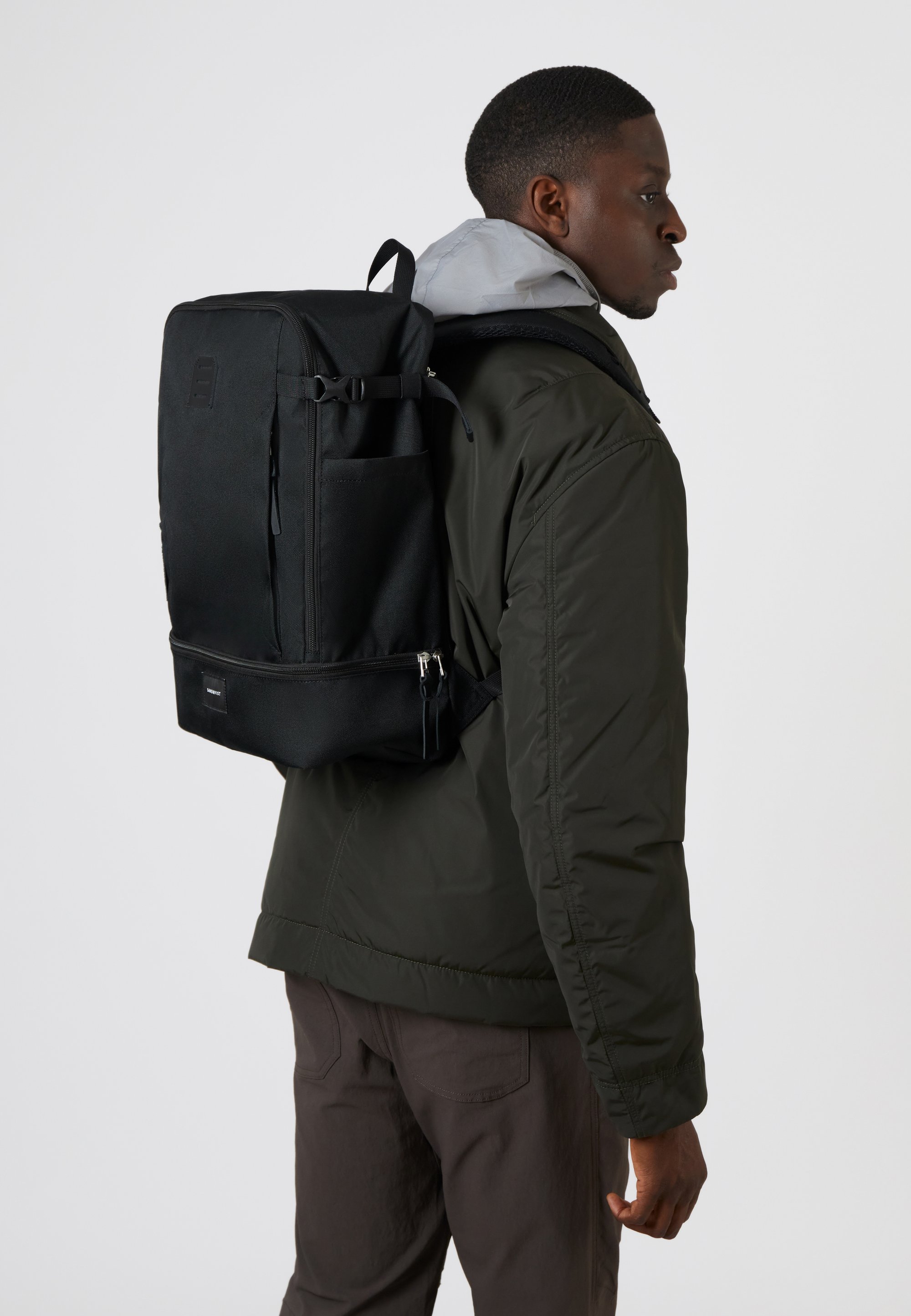 Sandqvist Black Canvas Backpack with Front Zip Pockets Sandqvist backpacks – Thunderkraft main image 3