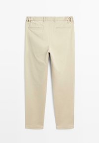 Pantalons beiges avec une coupe droite, taille élastique et deux poches arrière. Fabriqués en un tissu lisse et léger.