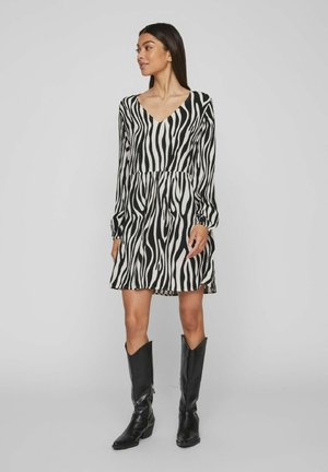 LANGÄRMELIGES - Vestido informal - black