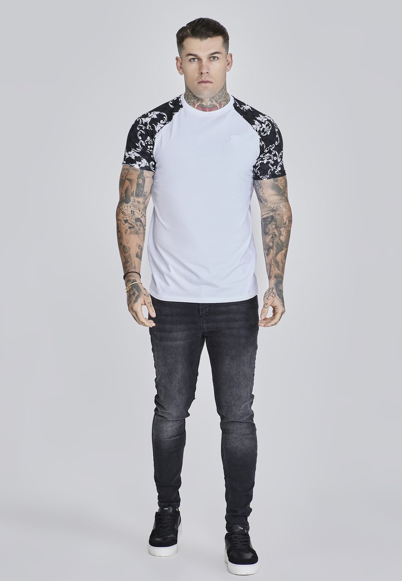 SikSilk T-shirt print wit SikSilk T-shirt print wit