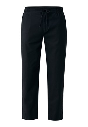 Zwarte tapse broek gemaakt van lichtgewicht stof. Voorzien van een elastische tailleband met een trekkoord en een gladde, ongetextureerde oppervlakte.