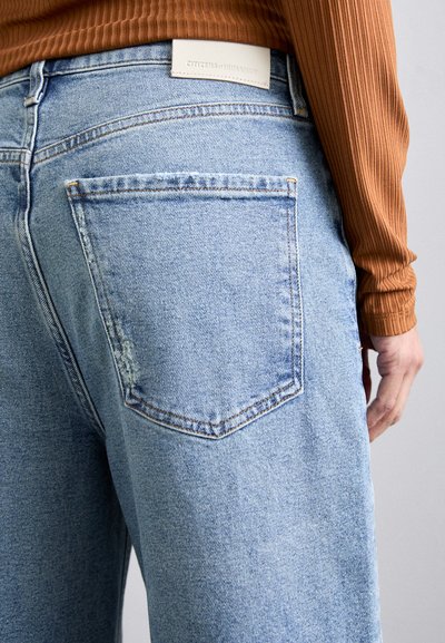 Citizens of Humanity PALOMA BAGGY - Wide leg - fontana/medium indigo