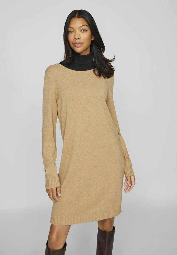 VIRIL NOOS - Strickkleid - ermine