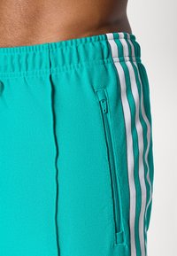 adidas Originals LIVERPOOL FC ICON TRACK PANT - Klub merchandise - sea green