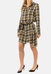 BSB Vestido camisero - beige