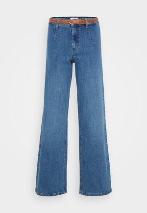 Wide-leg blue denim jeans with a high waist and brown leather belt. Features classic stitching and five-pocket design. Smooth texture.