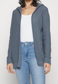 Vero Moda Petite Kofta - dark blue