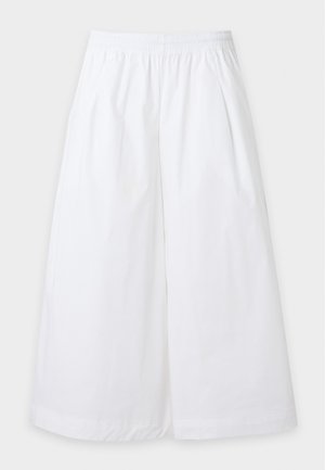 Nike Sportswear, CULOTTE - Панталони - white