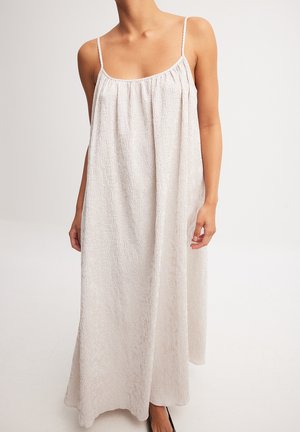 NA-KD SEERSUCKER - Maxi dress - beige white