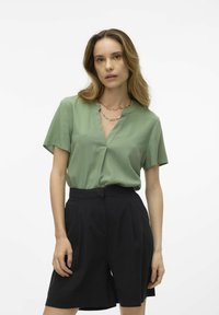 Vero Moda VMMYMILO - Blouse - hedge green