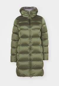 Unselected, dark mud/dark steel