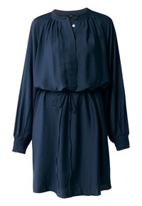 Abito blu navy con maniche lunghe e voluminose, scollatura rotonda, pattina con bottoni frontali e vita con elastico. Tessuto morbido e leggero.