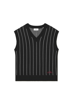 Gilet sans manches noir avec des rayures blanches verticales, décolleté en V, texture côtelée, et détail du logo rouge en bas de l'ourlet.