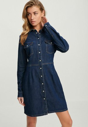 PETITE  - Denim dress - mid blue denim