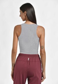 Deha Top - grigio melange
