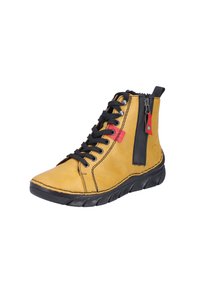 Bottes de cheville en cuir jaune avec des lacets noirs et des accents élastiques. Présentent une fermeture éclair sur le côté, des coutures contrastantes et une semelle texturée noire.