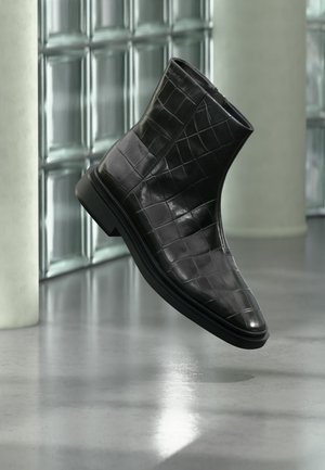 Calvin Klein, Ankle Boot - triple black