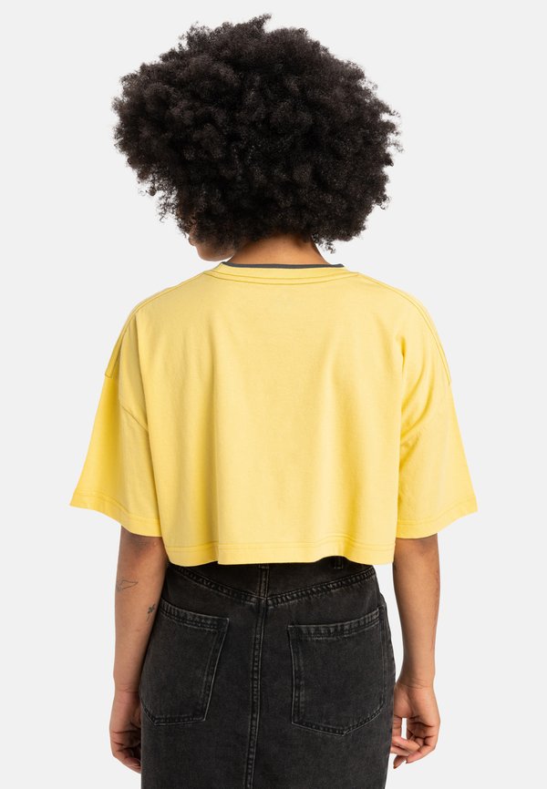 MAXI - KÜRZERES - Print T-shirt - yem4