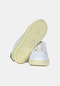 Autry MEDALIST - Sneakers basse - bianco militare