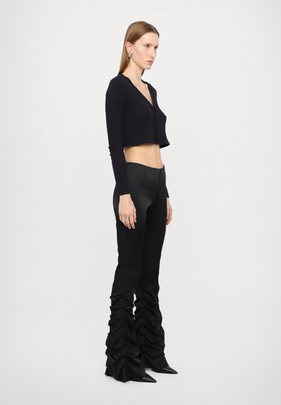 AVAVAV PLEATED TROUSER - Calças - black