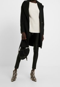 Gap Tall Maglione - nude