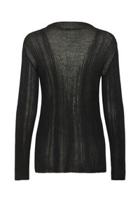 Čierny pletený sveter s dlhými rukávmi a rebrovanou textúrou, s mierne zaobleným výstrihom a voľným strihom, ktorý zobrazujes vertikálne pruhy na chrbte.