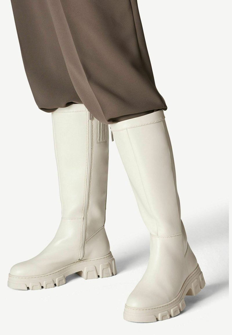 tamaris ivory boots