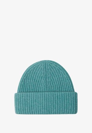 Bonnet en tricot couleur bleu-vert, présentant une texture côtelée et un revers replié. Fabriqué en fil doux, il a un sommet arrondi pour un ajustement confortable.