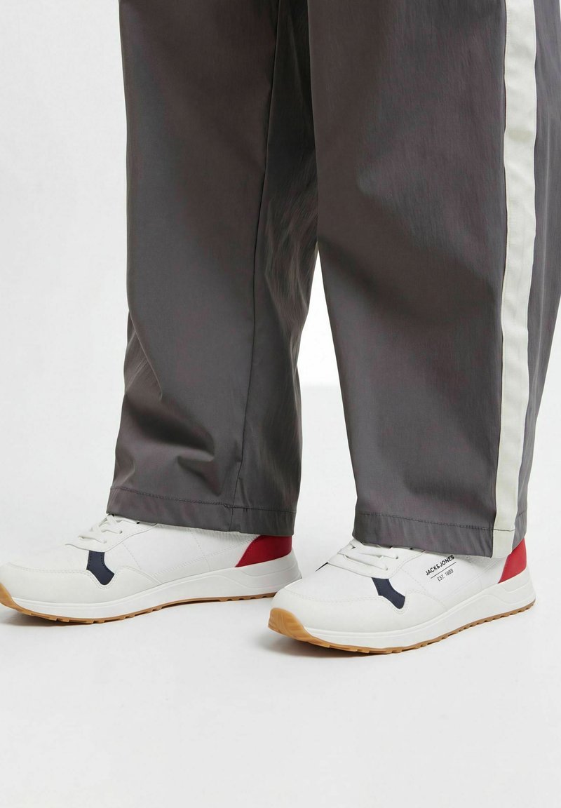 Jack & Jones TRAINERS