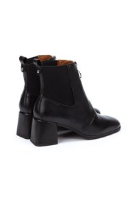 Pikolinos SEVILLA - Botines - black