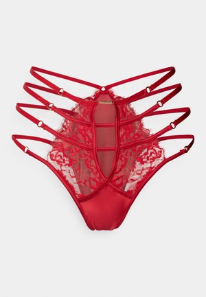 Rode lingerie met kant en gaasdetails, met meerdere bandontwerpen en gouden accenten. Gladde stof aan de voorkant en achterkant.