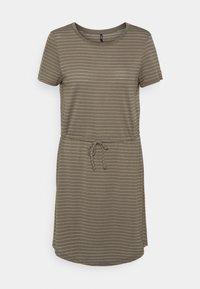 Vestido verde oliva de manga curta com riscas horizontais brancas, decote redondo e cintura ajustável com cordão. Tecido suave e design casual.