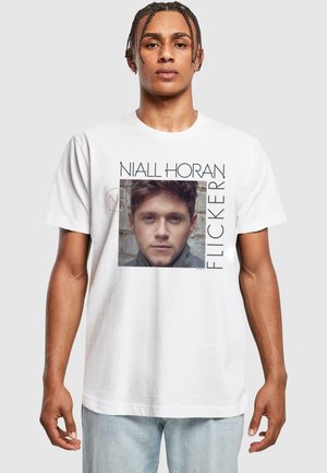 Merchcode NIALL HORAN - JBB PHOTO  - T-shirts med print - white