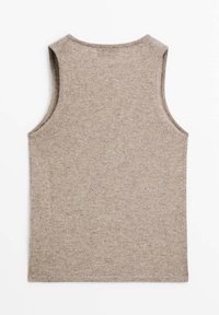 Beige mouwloos topje van zacht, gestructureerd stof. Heeft een ronde halslijn en een rechte zoom met minimale stiksel details.