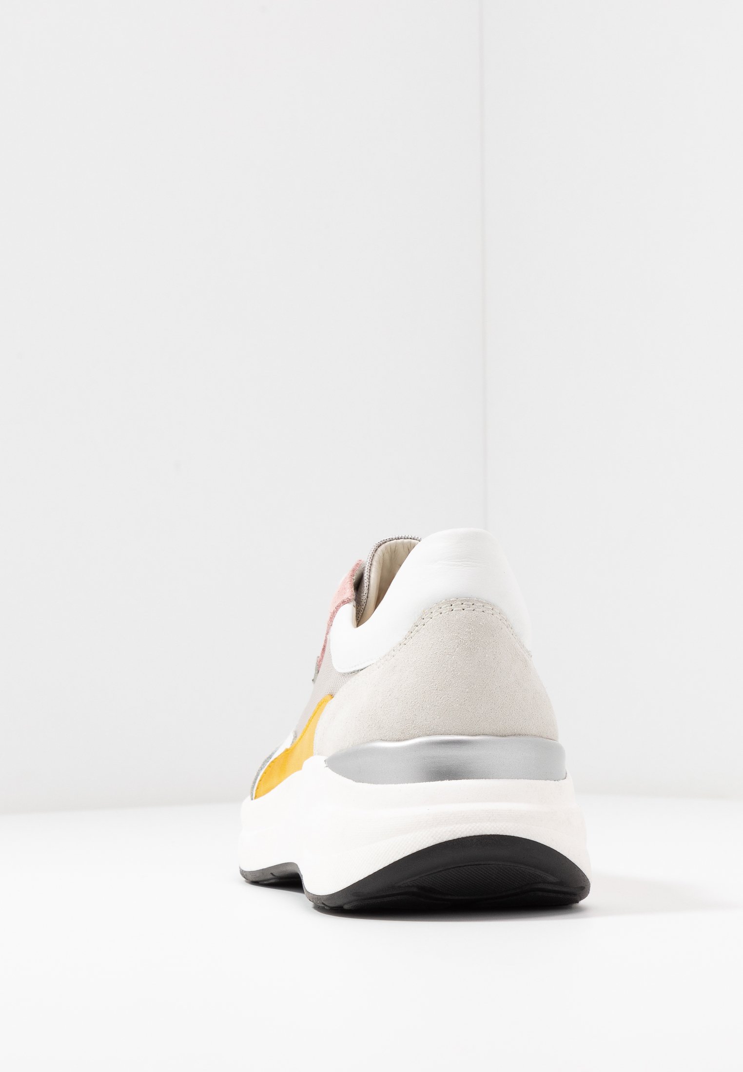 Anna Field LEATHER SNEAKERS Joggesko white Zalando.no Anna Field LEATHER TRAINERS Joggesko white Zalando.no