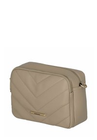 Borsa a tracolla in ecopelle beige con motivo a zigzag, forma rettangolare, chiusura superiore con cerniera e dettagli hardware in tono dorato.