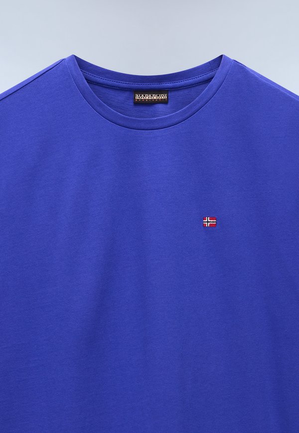 SALIS - Basic T-shirt2