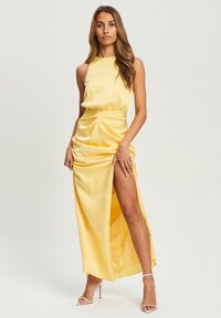 CHANCERY MONTE  - Pidulikud riided - lemon