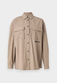 BOXY UTILITY SHIRT - Skjortebluser - desert taupe