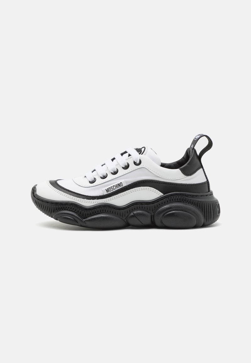 Sneakers low