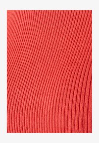 Sélectionné, framboise