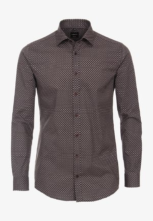 Chemise marron foncé à manches longues avec petit motif circulaire blanc, boutonnée devant et col pointu, étiquette Venti Regular Fit, taille 41.