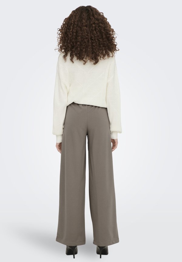 JDYGEGGO NEW LONG PANT - Trousers - driftwood4