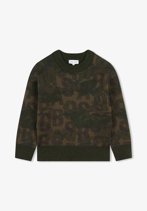 Pull en maille vert avec un motif camouflage audacieux et texturé, agrémenté de grandes lettres. Encolure ras du cou et poignets côtelés pour un détail supplémentaire.