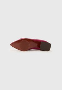 Chie Mihara HADROS - Balerínky - inda magenta/sucre grape